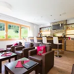 Hotel Chasa Castello Relax &