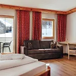 Chasa Castello Relax & Hotel Samnaun