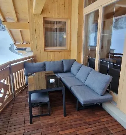 מלון Chasa Castello Relax &