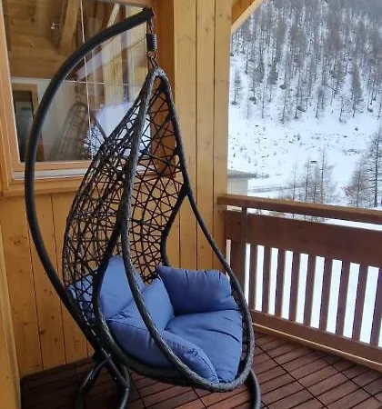 Chasa Castello Relax & מלון 4*