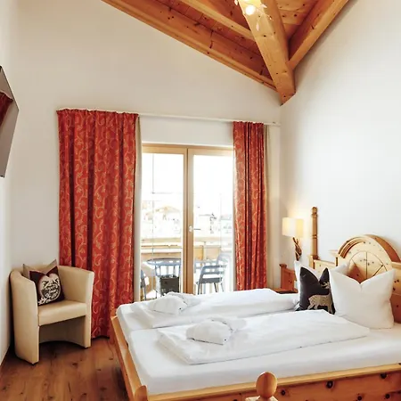 Chasa Castello Relax & 4*