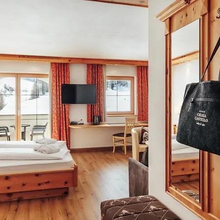 Chasa Castello Relax & 4*