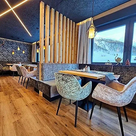Chasa Castello Relax & 4*