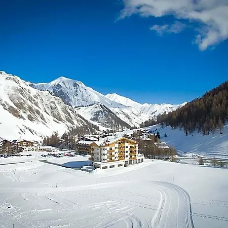 Chasa Castello Relax & 4* Samnaun