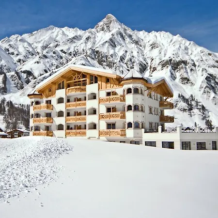 Chasa Castello Relax & Hotel 4*