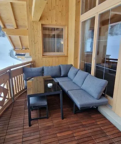 فندق Chasa Castello Relax &