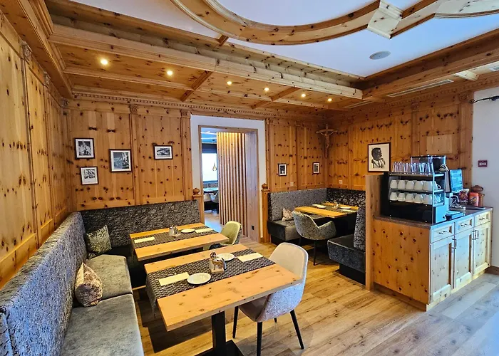 فندق Chasa Castello Relax &