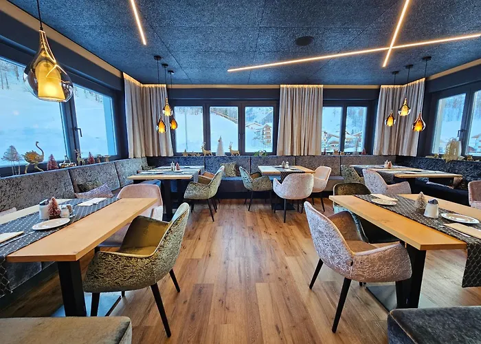 Hotel Chasa Castello Relax &