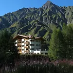 Hotel Chasa Castello Relax & 4*