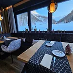 Hotel Chasa Castello Relax &
