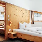 Chasa Castello Relax & 4* Samnaun