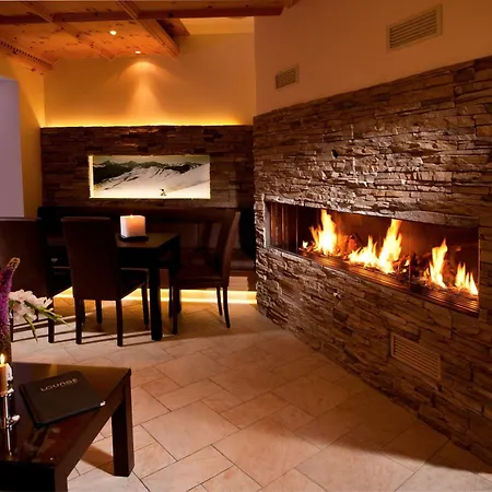 Hotel Chasa Castello Relax &