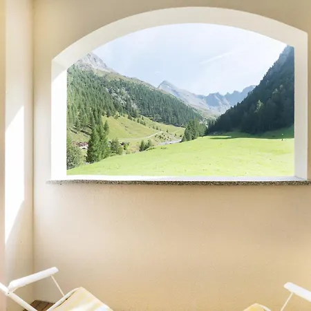Chasa Castello Relax & 4*