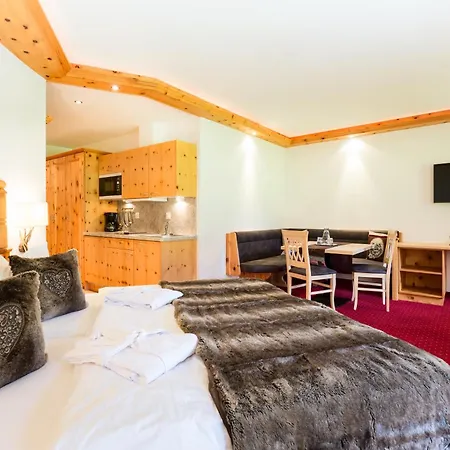 Chasa Castello Relax & Hotel