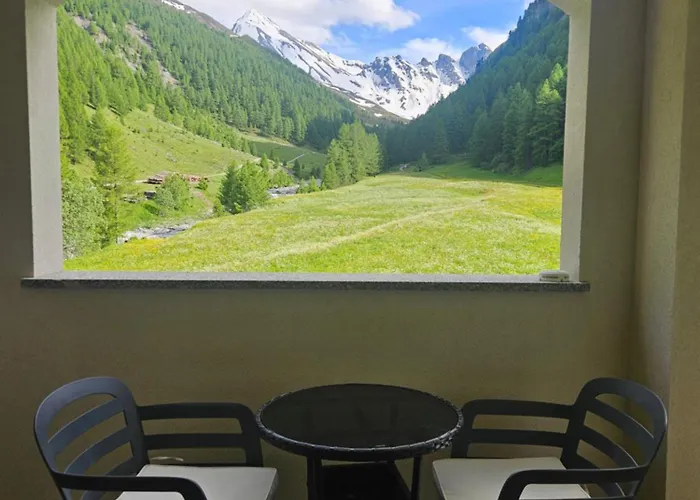 Chasa Castello Relax & 4*